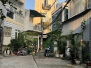 Bán nhà HXH Hoàng Văn Thụ - giao Út Tịch, Tân Bình, 4,5x17m, 3 Tầng