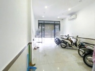 Bán nhà Mặt tiền Nguyễn Sơn - gần Thoại Ngọc Hầu, 4,2x10m, 5 Tầng -