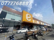 Nhà MT Phan Văn Trị P11 Bình Thạnh. Sát bên Emart đoạn đẹp KD sầm