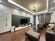 Bán nhà mặt đường Hoàng Ngọc Phách - 105m 4 tầng, - đường 12m - Giá