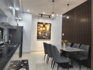 ♥ Lô góc sát Ô tô đậu, gần Nguyễn Hoàng, 55m2, 3 mê mới tinh, 3PN