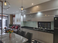 ♥ Lô góc gần Nguyễn Hoàng, 55m2, 3 mê mới xây, 3PN khép kín. dòng