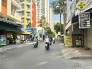 Bán Nhà Hẻm 666  Ba Tháng Hai - thông Lý Thường Kiệt, 5,1x19m, 5