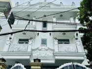 Bán nhà 5 Tầng, Nơ Trang Long - gần Phan Văn Trị, 8,5x20m, 20 CHDV,