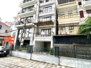 GẤP!NHÀ DÂN XÂY ĐỨC DIỄN,BỂ BƠI TỪ LIÊM,OTO