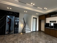 NHÀ PHÂN LÔ CẦU DIỄN 58M2X5T, THANG MÁY, VỈA HÈ 2M, 3 Ô TÔ TRÁNH,