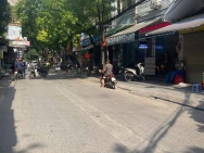 Bán nhà mặt phố Nhân Hòa, Vũ Trọng Phụng