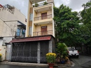 HIẾM MÀ LẠI RẺ NỮA GÓC 2MT K82 – SÁT TÔ KÝ - 1 TRỆT 3 LẦU – CHỈ