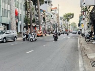 Bán nhà Mặt tiền Trần Phú, gần Lê Hồng Phong, 4x22m, 4 Tầng, 12 PN,