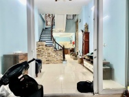 CHÍNH CHỦ CHO THUÊ NHÀ NGUYÊN CĂN 3 TẦNG NGÃ TƯ KIM MÃ- NGUYỄN CHI