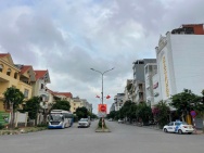 CHUYỂN NHƯỢNG ĐẤT MẶT ĐƯỜNG ĐÔI LÊ HỒNG PHONG – LÔ 27 – VỈA HÈ 5M –