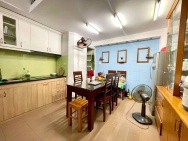 Hàng hiếm! Bán nhà Thái Hà, 65m2, 3 tầng, 16.4 tỷ, kinh doanh đỉnh,