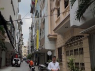 KHU PHÂN LÔ THÁI HÀ, HOÀNG CẦU, Ô TÔ TRÁNH, VỈA HÈ KINH DOANH, CHỦ