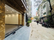 ĐẶC BIỆT HIẾM KHU HUỲNH THÚC KHÁNG NGUYÊN HỒNG 7T THANG MÁY, KINH