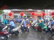 SANG NHƯỢNG QUÁN CHÁO, MÌ, NUI XÀO NGAY CỔNG TRƯỜNG ĐẠI HỌC - QUẬN