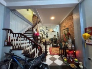 Giảm 200tr! Bán nhà mặt phố Xã Đàn, 60m2, 6 tầng, mặt tiền 4.1m,