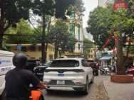 BÁN NHÀ ĐỖ QUANG, DT62M 6T THANG MÁY, VỈA HÈ, OTO TRÁNH, KINH