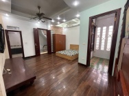 CHÍNH CHỦ CHO THUÊ PHÒNG TRỌ 45M2 TRÊN TẦNG 3 TẠI PHỐ TRÚC KHÊ,