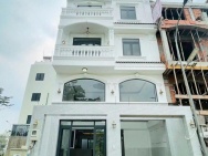 NHÀ MỚI 5 TẦNG, XE HƠI ĐẬU TRONG NHÀ, 7X12M, FULL NỘI THẤT