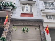 LẠC LONG QUÂN – PHÂN LÔ Ô TÔ VÀO NHÀ – 38M2 5 TẦNG – HÀNG HIẾM LÕI