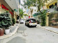 VỪA ĐẸP VỪA HIẾM NHẤT KHU THÁI HÀ PHÂN LÔ Ô TÔ TRÁNH VỈA HÈ KINH