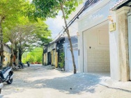 NHÀ HẺM XE HƠI HUỲNH TẤN PHÁT, 4X19M, 3 TẦNG, 7.2 TỶ, CẠNH PHÚ MỸ