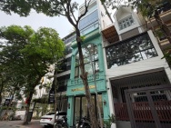 Bán nhà mặt phố khu Trung Hòa, phân lô ô tô tránh, 100m2, ngoài 40