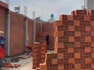 Còn 4 nền trong khu nhà phố đang xây dựng đồng bộ 126m ngang 5m, 4