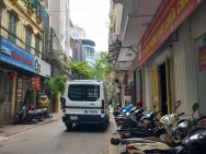 BÁN NHÀ NGUỴ NHƯ KON TUM, DT40M2 5T PHÂN LÔ VỈA HÈ, OTO TRÁNH, KINH