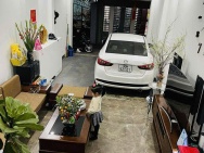 Bán nhà Thượng Thanh 45m 6 tầng MT4m lô góc gara ô tô kinh doanh