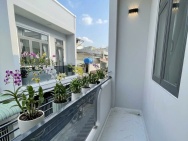 Ngay Ngã Tư Bốn Xã - HXH thông - DTSD 80m2 -  Khu nhà cao tầng đồng