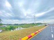 SỐC - Lô View Hồ 230m² – Gần CNC Hòa Lạc, Đầu Tư Đẹp