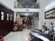 Mặt tiền Đỗ Nhuận, Tân Phú - DTSD 250M2 - 4 tầng - Kinh Doanh - 9.x