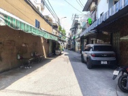 Nhà sát Tân Phú - ngay Bốn Xã - chỉ 3.2 tỷ(tl) - 2 tầng - 2 phòng