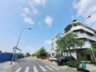 Đất nền Đào Sư Tích, 108m2, giá 6.85 tỷ, sổ riêng, xây dựng tự do