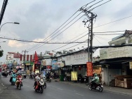 Bán nhà Mặt tiền Phan Huy Ích - ngay Trường Chinh,5,3x22m, Cấp 4 -