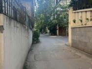 Bán nhà hàng hiếm ngõ 612  Đê La Thành - Ba Đình - HN.