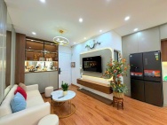 CĂN HỘ ĐẸP - GIÁ TỐT Bán căn hộ 68m2 Trung Kính Phường Yên Hòa,