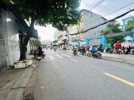 Bán nhà Mặt tiền Trịnh Đình Trọng - gần Kênh Tân Hóa,  5,5x20m, C4