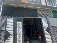 BÁN NHÀ 2 TẦNG VĨNH HẢI SAU LƯNG CHỢ, TRƯỜNG TIỂU HỌC , Nha Trang -