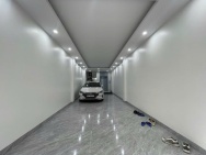 Bán nhà Ngô Gia Tự 60m 6 tầng thang máy MT4m kinh doanh ô tô tránh