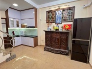 CHO THUÊ NGUYÊN CĂN PHỐ HUẾ, NHÀ ĐẸP, ĐỦ ĐỒ, 3 NGỦ, 12TR 0965549363