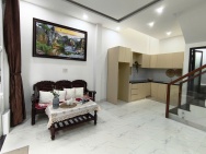 ♥ Nhà kiệt Phạm Văn Nghị, 40m2, 2 tầng đúc cứng, 3PN sạch đẹp ở