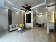 Nhà kinh doanh nail mi gội đầu được Thiên Lôi