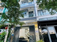 Nhà hẻm xe hơi, dân trí văn minh, cạnh Phú Mỹ Hưng, tặng nội thật,