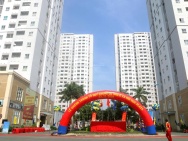 Chính chủ bán căn hộ 2PN HQC Plaza full nội thất chỉ 1,55 tỷ sổ