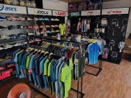 SANG NHƯỢNG HOẶC THANH LÝ SHOP ĐỒ THỂ THAO TẠI PHƯỚC LONG ,NHA