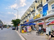 Chính chủ cho thuê mặt bằng Dĩ An, mặt tiền đường 25m, 3 tầng 245