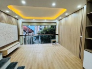 NHÀ PHÚ THƯỢNG MỚI ĐẸP Ở SƯỚNG – 7 TẦNG THANG MÁY - NGÕ Ô TÔ - GẦN