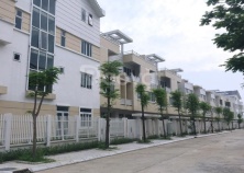 Bỏ nhà chung cư, tôi tìm mua liền kề giá hời! [Tôi đi mua nhà]